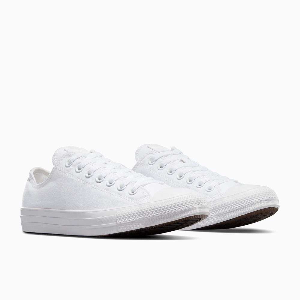 Shop Converse Unisex Chuck Taylor All Star Canvas Low Top White Sneakers  Online