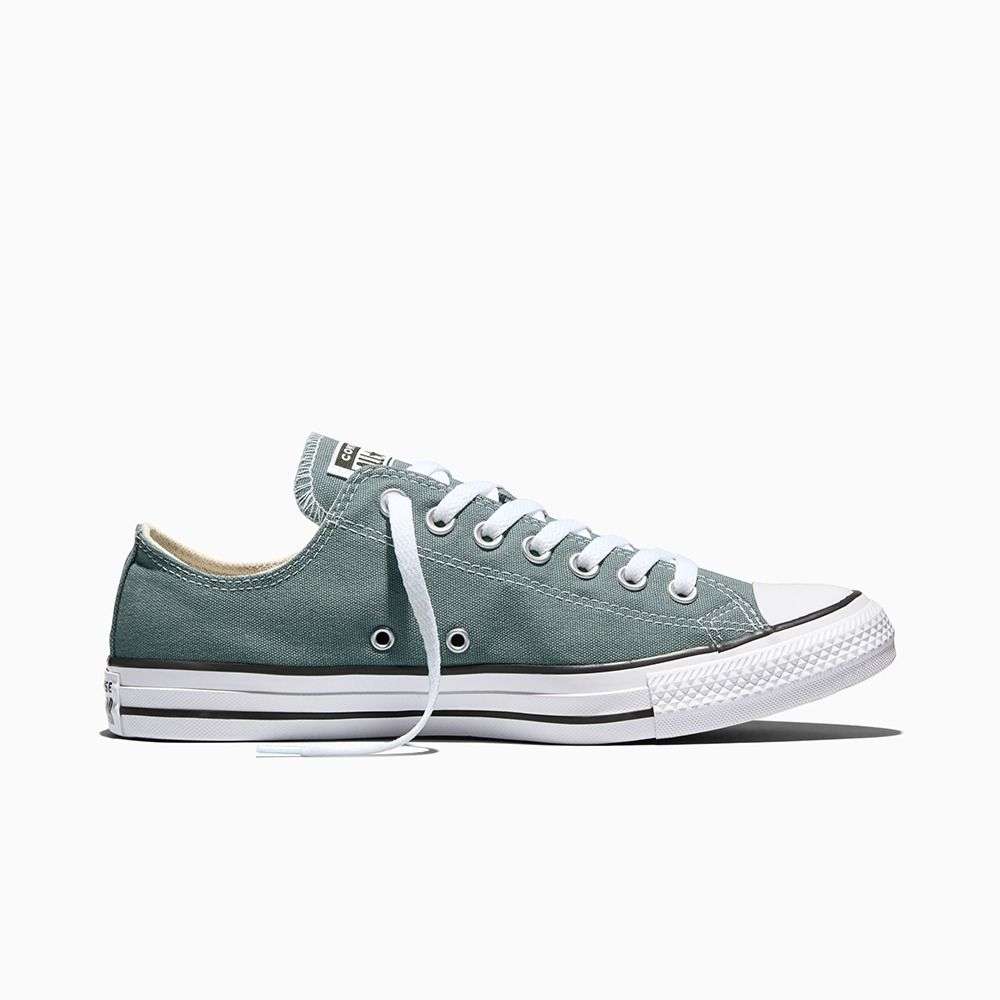 Chuck Taylor All Star unisex low top shoe