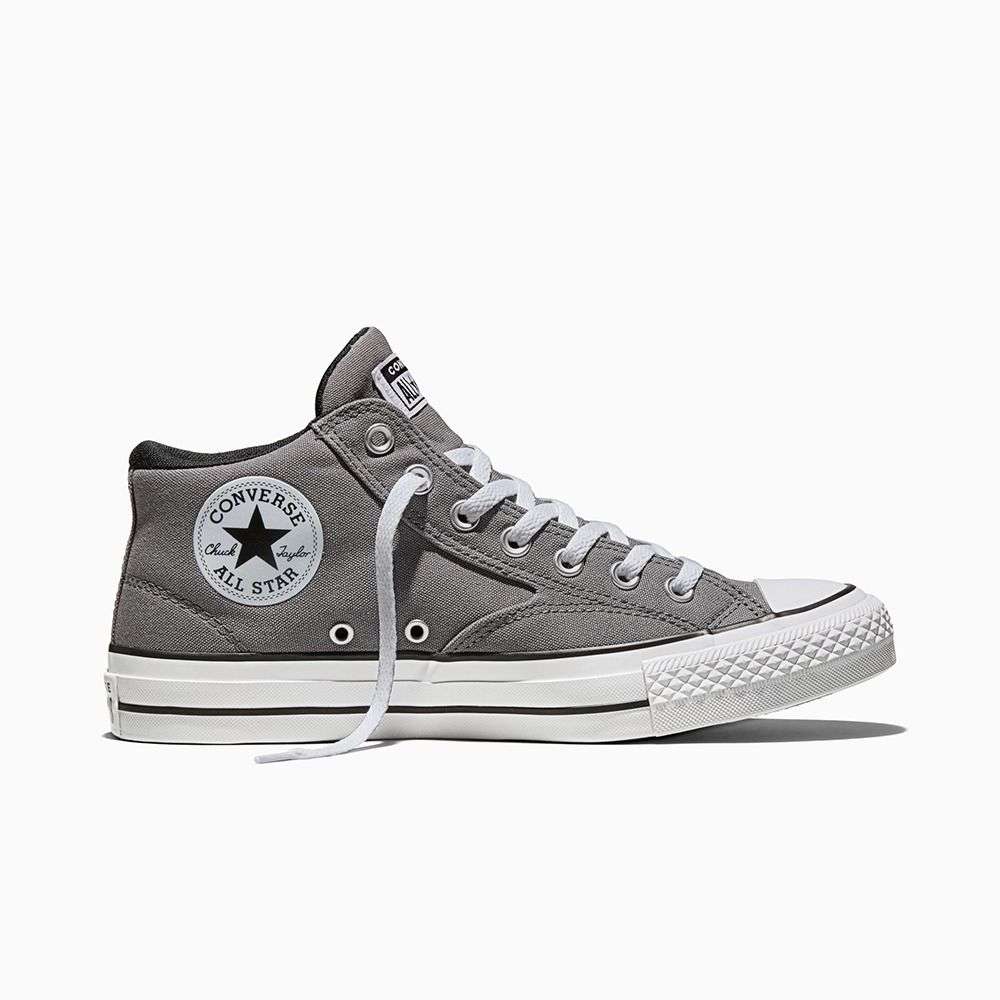 Chuck Taylor All Star Malden Street unisex mid top shoe