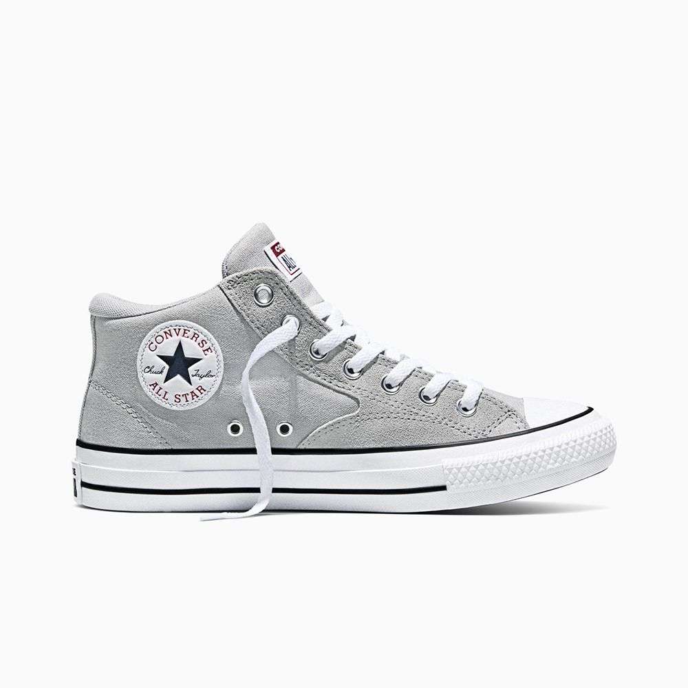 Chuck Taylor All Star Malden Street unisex mid top shoe
