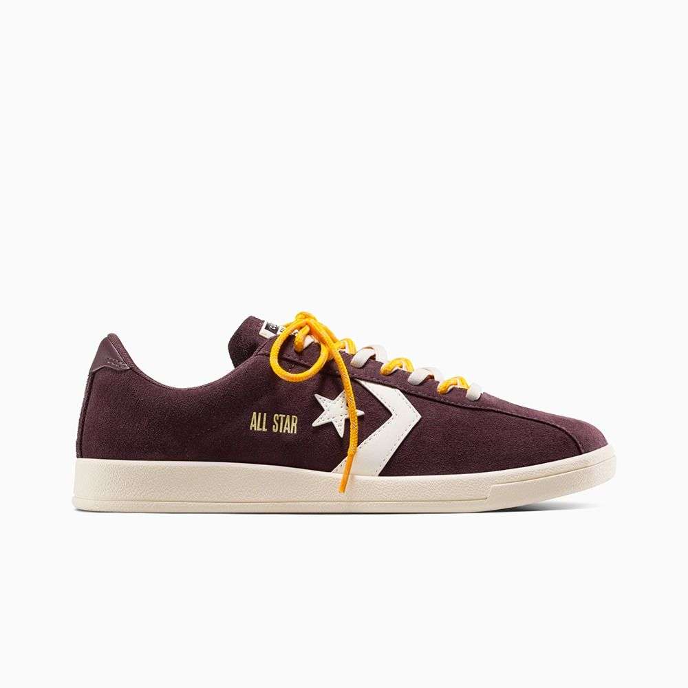 All Star Classic Trainer Suede unisex low top shoe