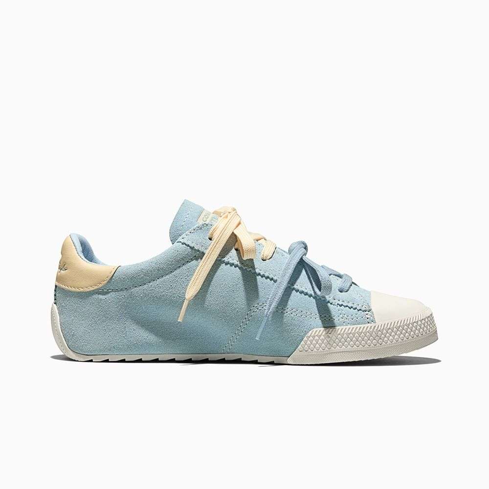 Chuck Taylor Lo women low top shoe