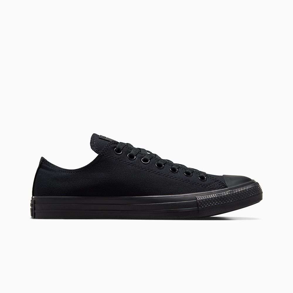 Chuck Taylor All Star unisex low top shoe