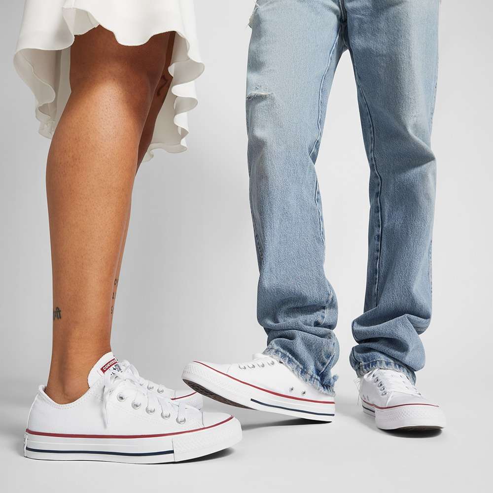 jeans all white chucks